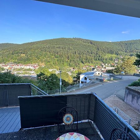 Schwarzwald Maedl Apartamento Bad Wildbad Exterior foto